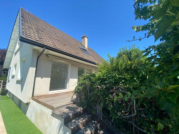 Maison Fontaine Les Dijon 7 pièce(s) 160 m2 au sol + sous-sol +piscine