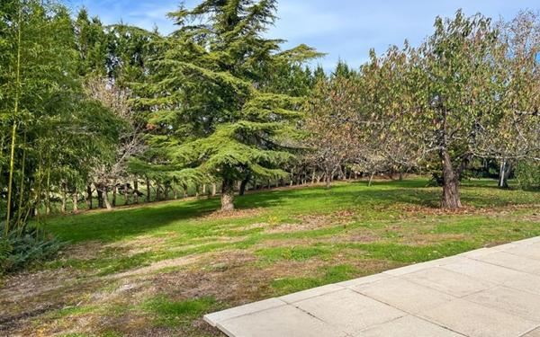 Maison à vendre    5 pièces •  Condom