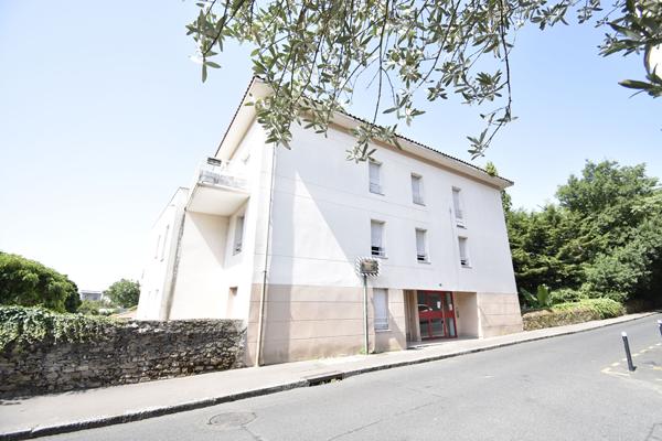 Appartement  T2 meublé, Nantes , cave, parking