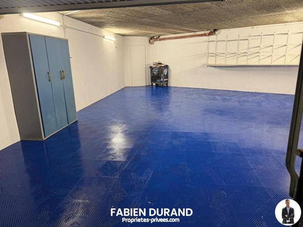 Garage de 46 m² à Mandelieu