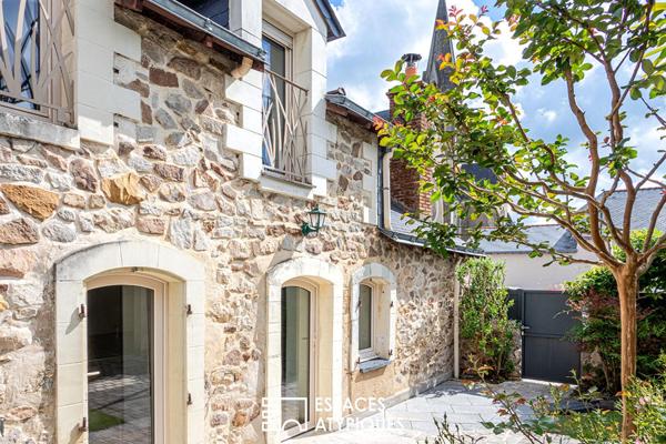 Maison de charme avec terrasse et garage