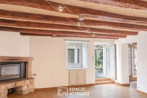 Maison de charme avec terrasse et garage