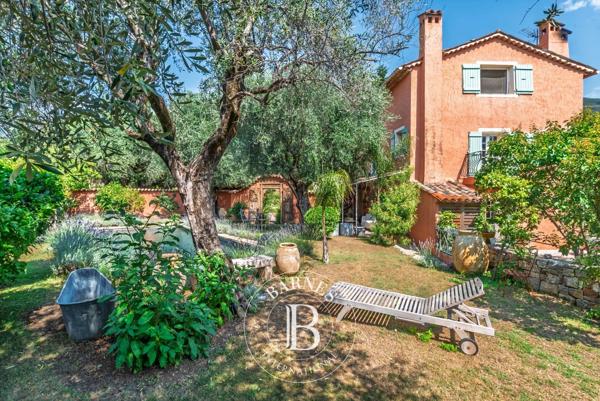 Grasse, Bastide 3 Chambres -  152 m² à vendre