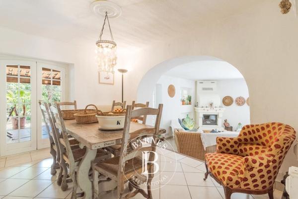 Grasse, Bastide 3 Chambres -  152 m² à vendre