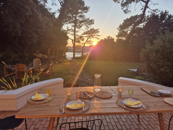 Maison 5 pièce(s) 6 chambre(s) 215 m²