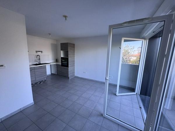 Appartement à vendre, 2 pièces - Pessac 33600