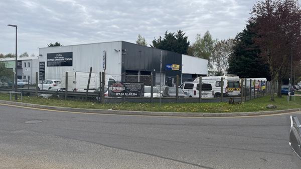 Novillers sur N1 Bâtiment commercial loué