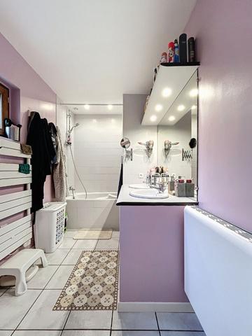 EXCLUSIVITE - MAISON DE 102 M² SUR 306 M² DE TERRAIN AVEC MAGNIFIQUE VUE