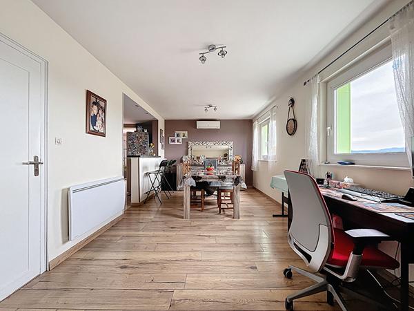 EXCLUSIVITE - MAISON DE 102 M² SUR 306 M² DE TERRAIN AVEC MAGNIFIQUE VUE