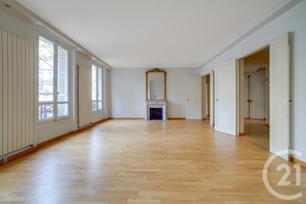 Appartement F6 à vendre  6 pièces - 152,17 m2 PARIS - 75008