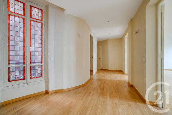 Appartement F6 à vendre  6 pièces - 152,17 m2 PARIS - 75008