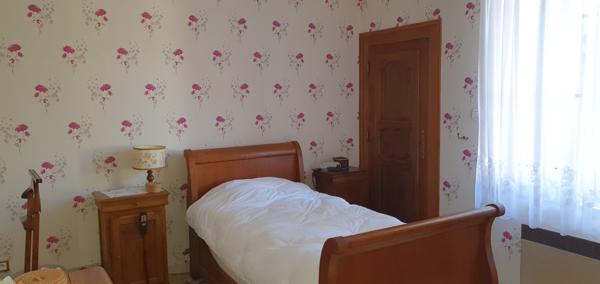 Dormans (51700) PROPRIETE VITICOLE avec GITE