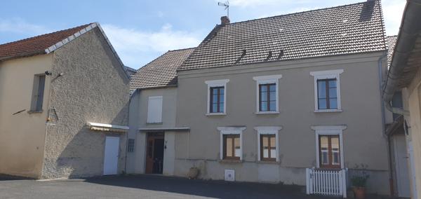 Dormans (51700) PROPRIETE VITICOLE avec GITE