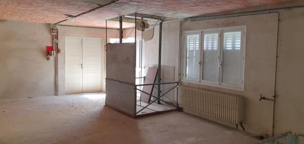 Dormans (51700) PROPRIETE VITICOLE avec GITE