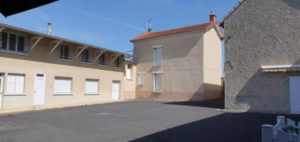 Dormans (51700) PROPRIETE VITICOLE avec GITE