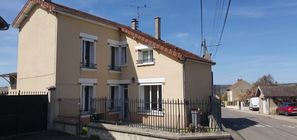 Dormans (51700) PROPRIETE VITICOLE avec GITE