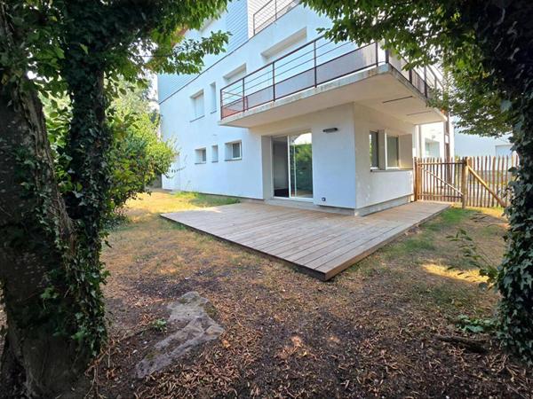 Appartement  4 pièce(s)