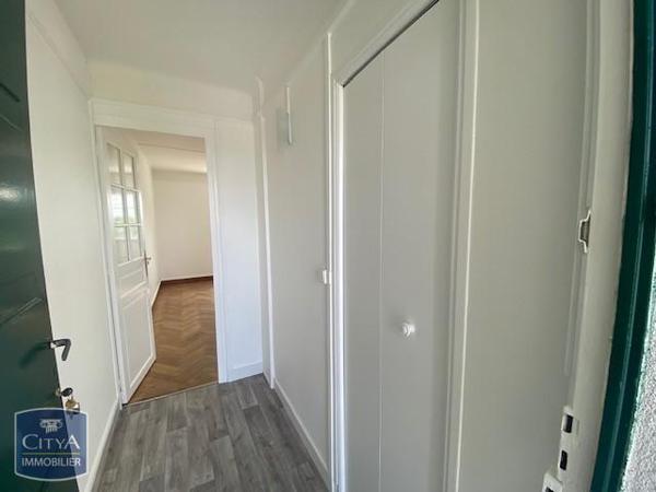 Location appartement Châteauroux (36000) 2 pièces 43.4m²