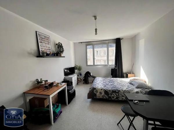 Appartement à louer 1 pièce 23.4m² Tours (37000)