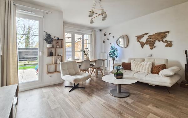 Appartement à vendre    3 pièces •  Vauréal