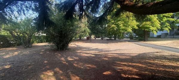 BEAU T3- BORDEAUX CAUDÉRAN – PARC DES TOURELLES – 76 m² – ÉTAGE 7/10 – 2 EXTÉRIEURS – CAVE ET PARKING