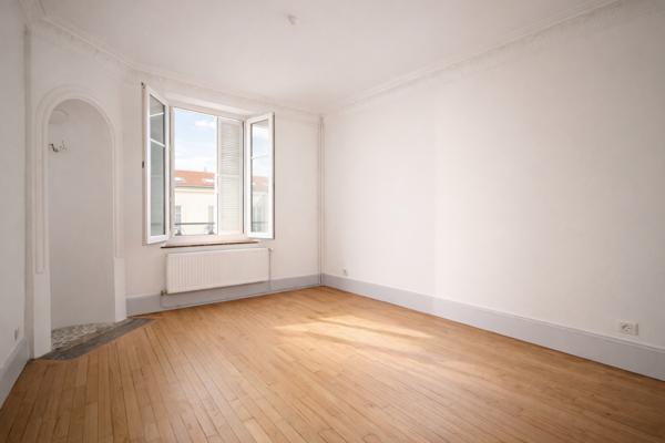 Nancy (54000) Magnifique maison de centre-ville -Rue de Messier - avec jardin 200 m2