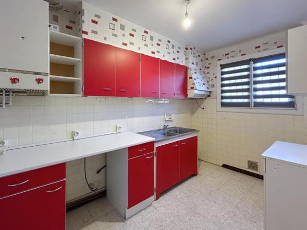 Maison familiale 3 chambres avec garage climatisée