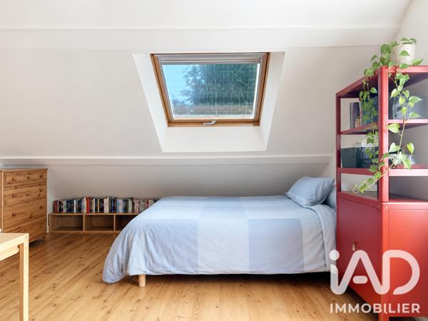 Maison à vendre 7 pièces 127,79 m² Le Mesnil-le-Roi