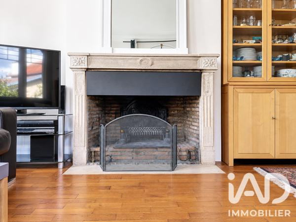 Maison à vendre 7 pièces 127,79 m² Le Mesnil-le-Roi