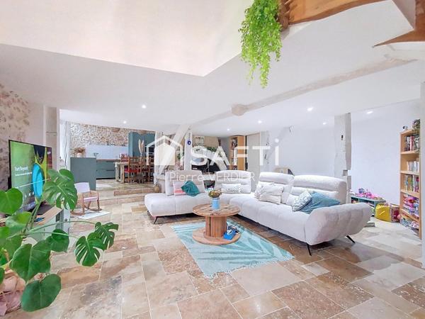 Charme, rénové, terrain arboré