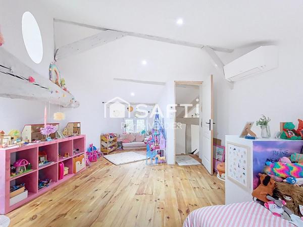 Charme, rénové, terrain arboré