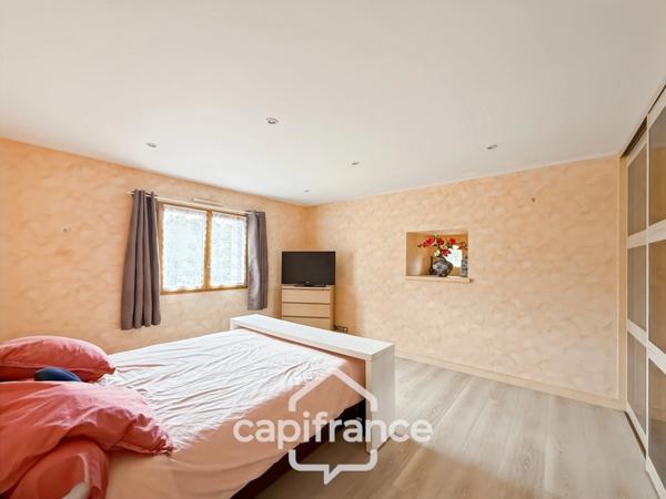 Superbe propriété à vendre 10 pièces proche de PONTIVY (56), alliant caractère et confort moderne