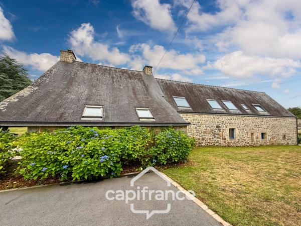 Superbe propriété à vendre 10 pièces proche de PONTIVY (56), alliant caractère et confort moderne