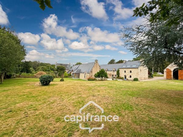 Superbe propriété à vendre 10 pièces proche de PONTIVY (56), alliant caractère et confort moderne