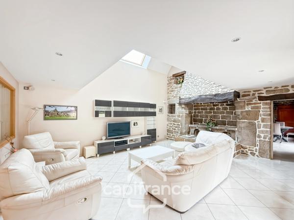 Superbe propriété à vendre 10 pièces proche de PONTIVY (56), alliant caractère et confort moderne