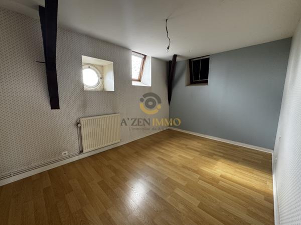 Immeuble de rapport – Maison de bourg avec 3 logements – Idéal investisseur
