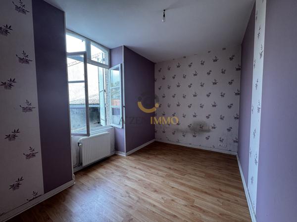 Immeuble de rapport – Maison de bourg avec 3 logements – Idéal investisseur
