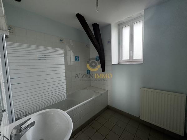 Immeuble de rapport – Maison de bourg avec 3 logements – Idéal investisseur