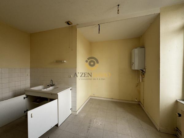 Immeuble de rapport – Maison de bourg avec 3 logements – Idéal investisseur