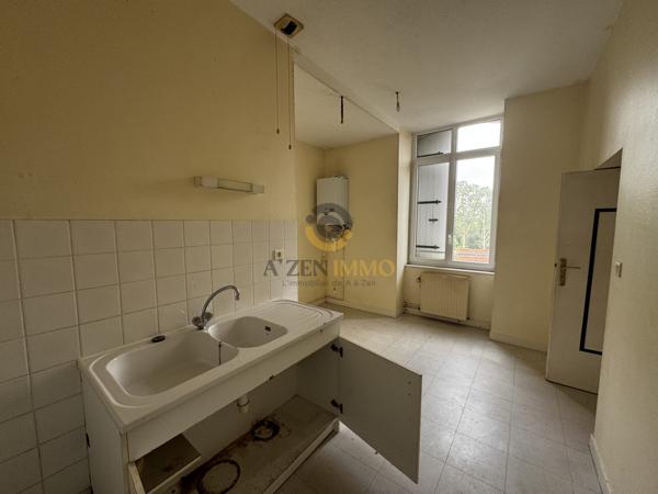 Immeuble de rapport – Maison de bourg avec 3 logements – Idéal investisseur