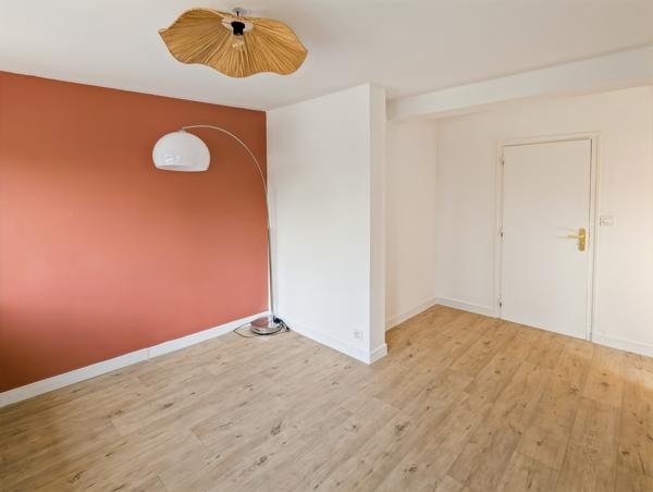 Laval (53000) MAISON 5 CHAMBRES RIVE GAUCHE LAVAL 53000