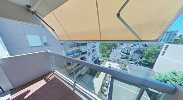 APPARTEMENT T3 A LOUER - LYON 6EME ARRONDISSEMENT Edgard Quinet 65.45 m 2 2 493,47 € charges comprises par mois