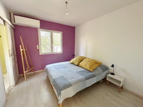 Maison 5 pièce(s) 165 m2 sur 832 m² dans une impasse