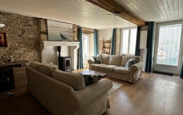 Vente Maison Villefagnan   