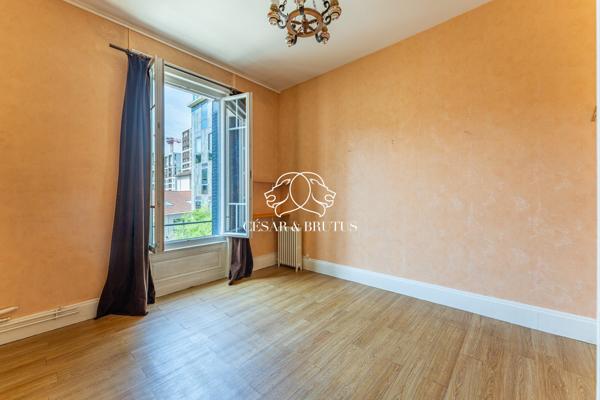 Rare : Appartement bourgeois 6 pièces