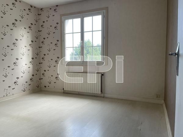 Saumur Maison contemporaine Ajouter à ma sélection Référence : 6375