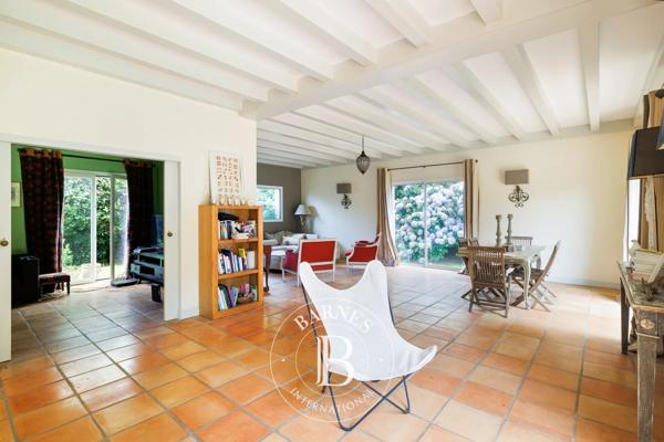 Saint-Jean-de-Luz, Maison 5 Chambres -  210 m² à vendre