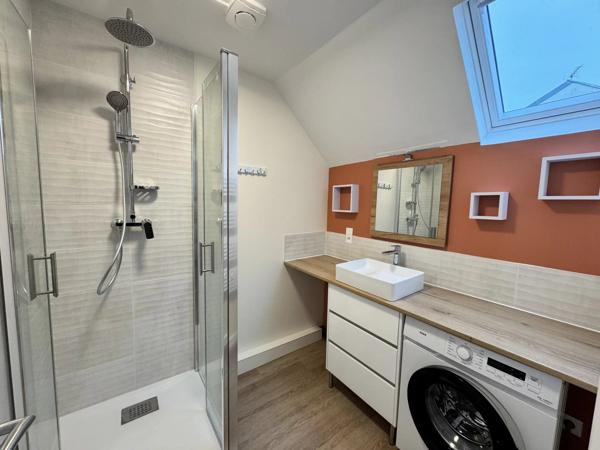 Location                                                      Maison
                        
                     2 pièces                      47 m2                     à Saint-Quentin