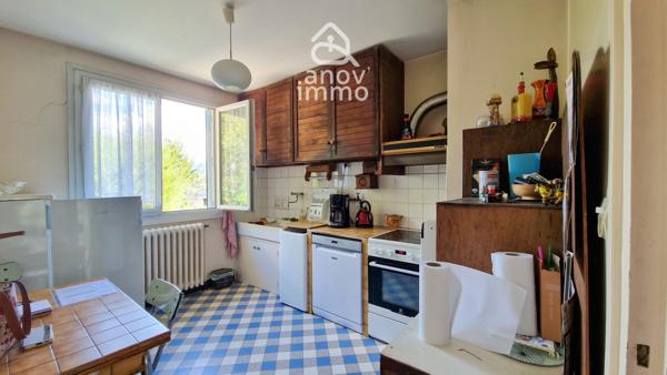 Maison
                                                                                                                                                                                                                                                                                                                        7 pièce(s)                                                                                                                                                                                                          4 chambre(s)                                                                                                                                                                                                          177  m²
