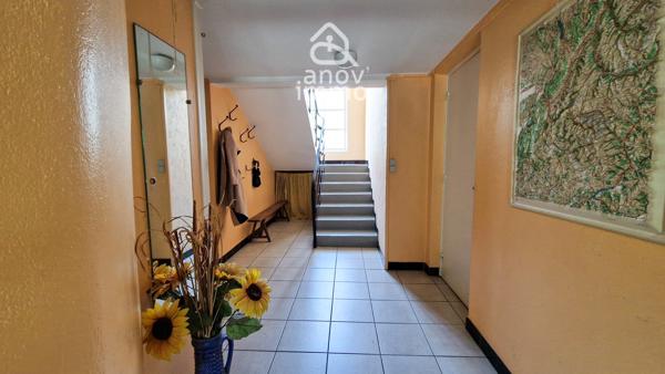 Maison
                                                                                                                                                                                                                                                                                                                        7 pièce(s)                                                                                                                                                                                                          4 chambre(s)                                                                                                                                                                                                          177  m²